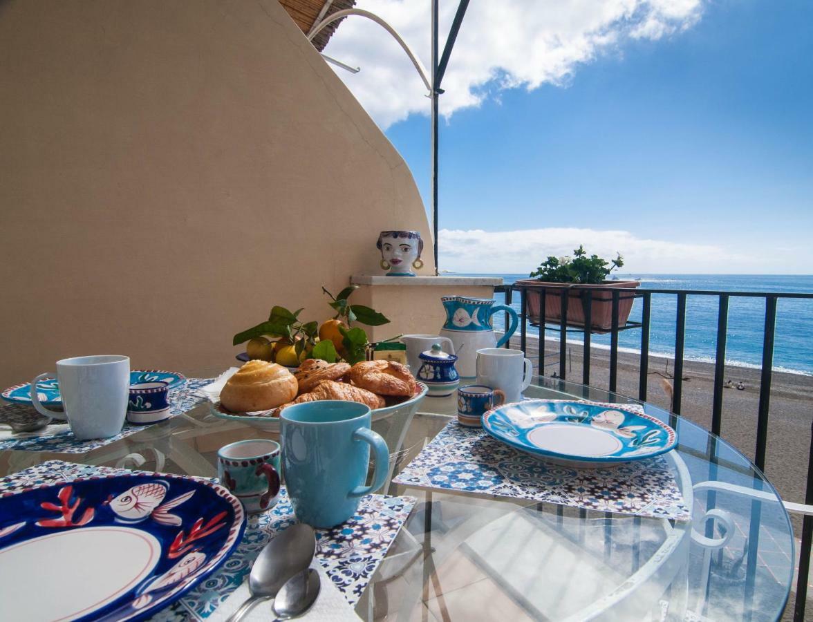 Casa Il Capriccio, Spiaggia Grande Positanoヴィラ エクステリア 写真