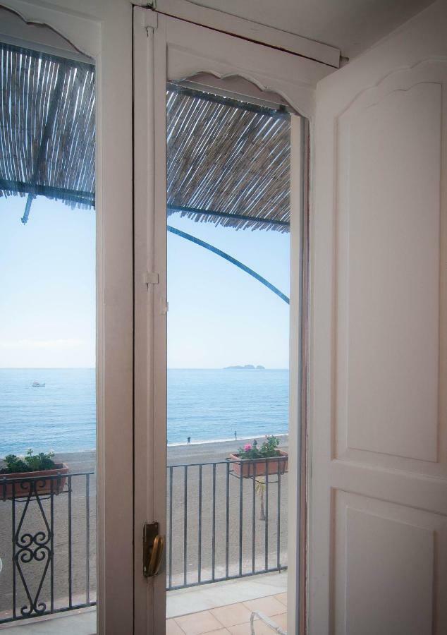 Casa Il Capriccio, Spiaggia Grande Positanoヴィラ エクステリア 写真
